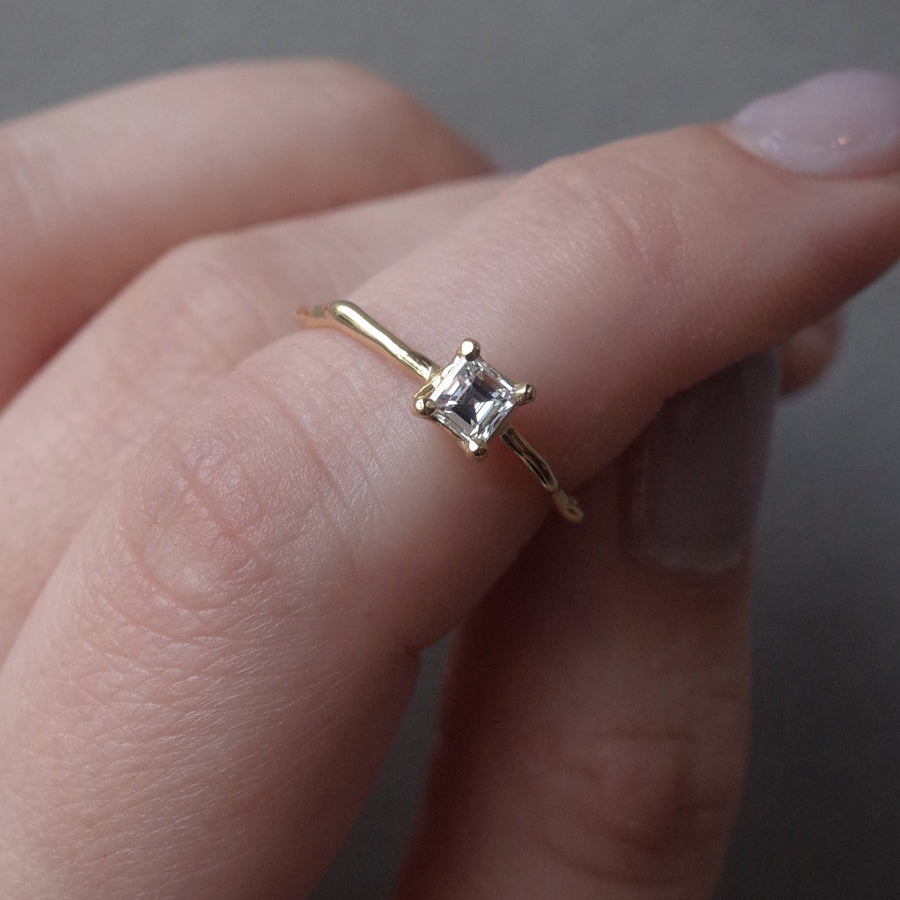 K18 Diamond Ring  №1559