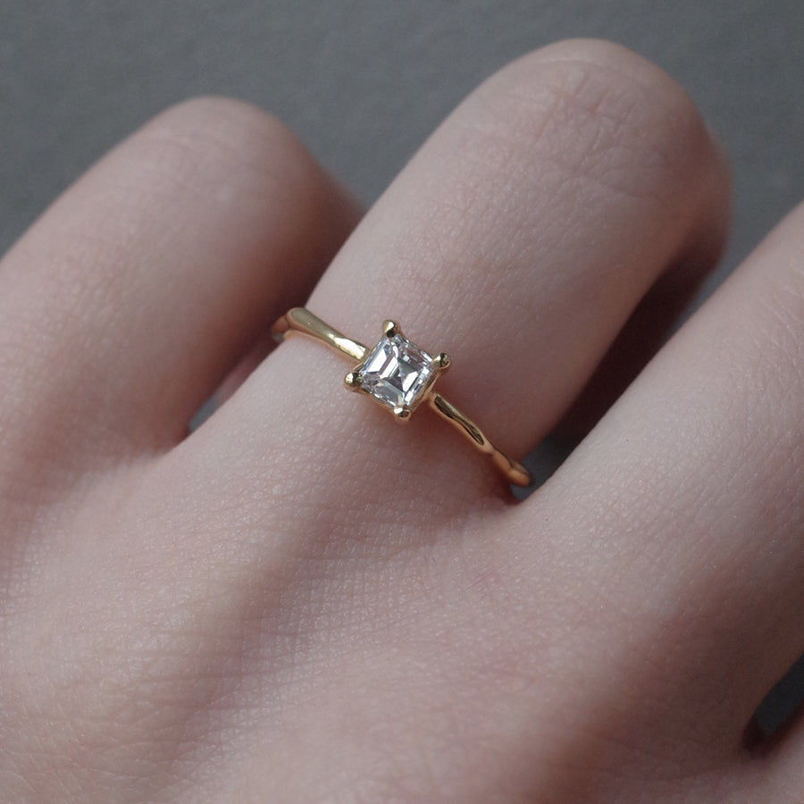 K18 Diamond Ring  №1559