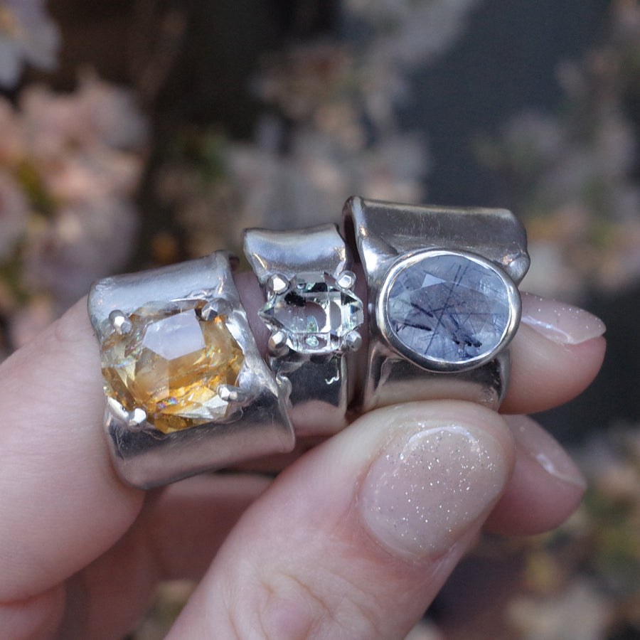 Charm Ring №1091 / Herkimer Diamond