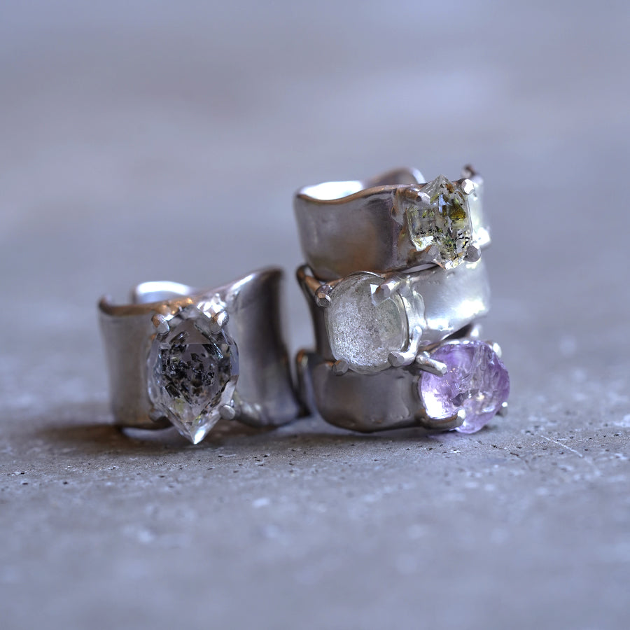 Charm Ring  №1711/ Oil in Quartz