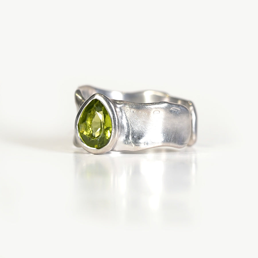 Charm Ring №1091 / Herkimer Diamond