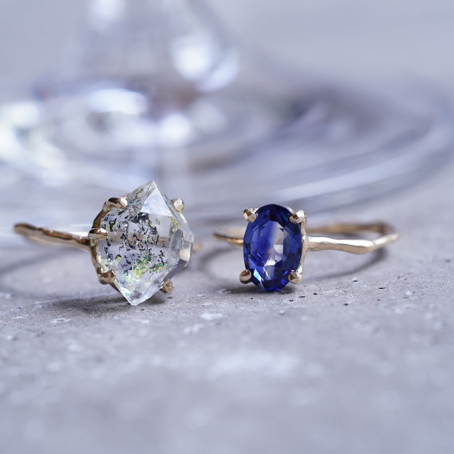 Charm Ring No.1736/ Oil in Quartz