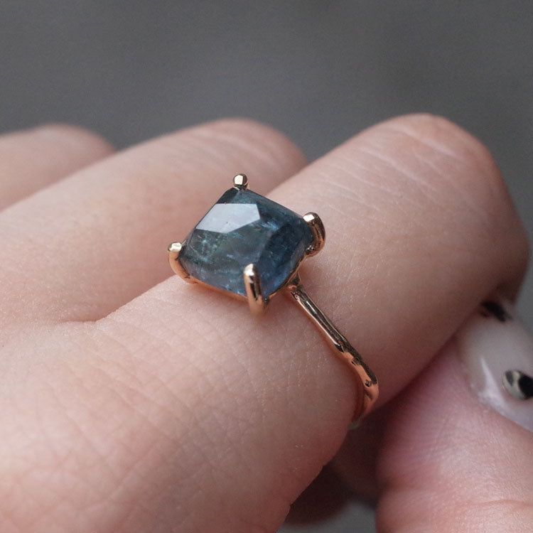 Charm Ring No.1751/ Indicolite Tourmaline
