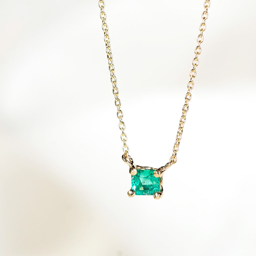 Dew ネックレス / Emerald