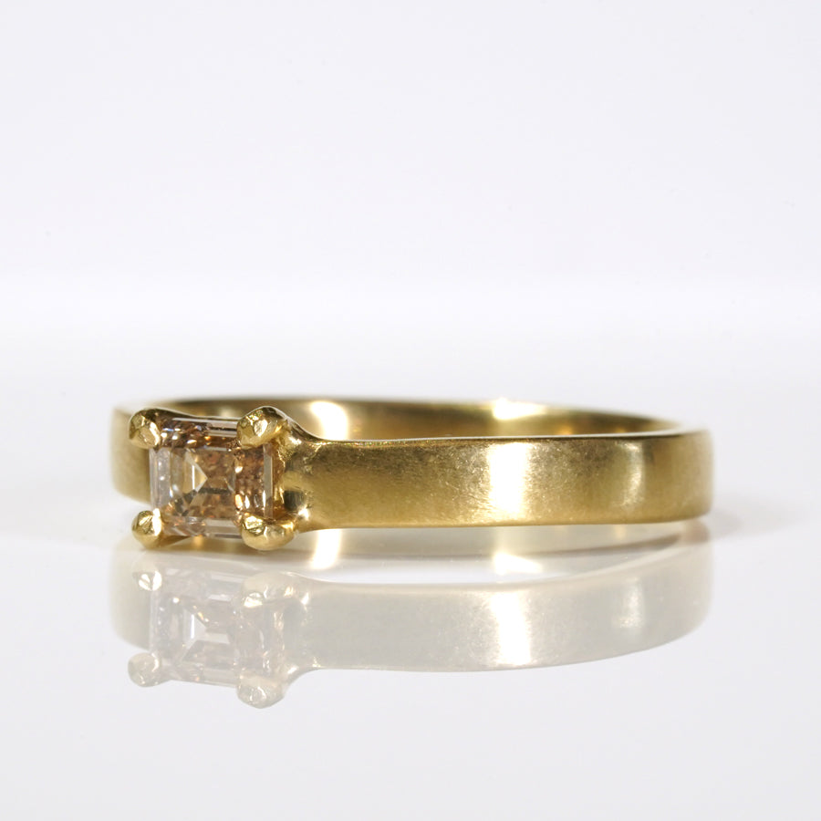 K18 Diamond Ring  №567