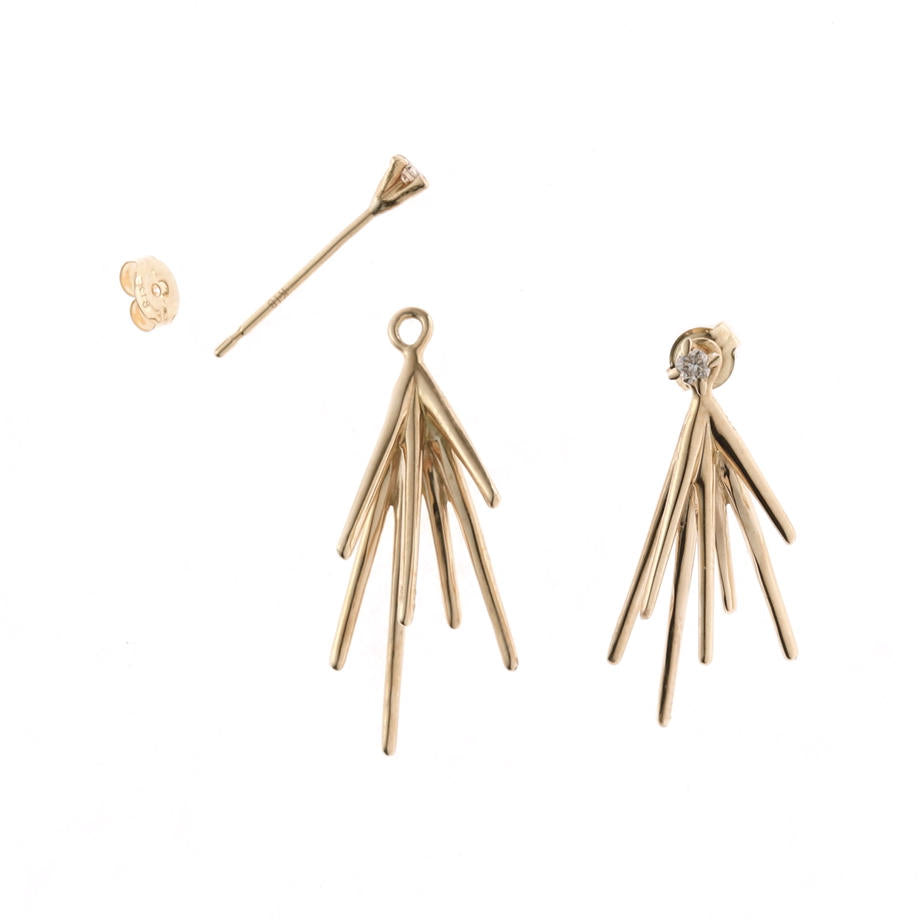 K18 Down Slim (M) Earrings (single)